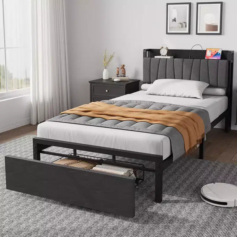 Struttura letto con piattaforma e 2 cassetti portaoggetti, testiera imbottita, stazione di ricarica integrata, robuste doghe in metallo, non è necessario un box spring